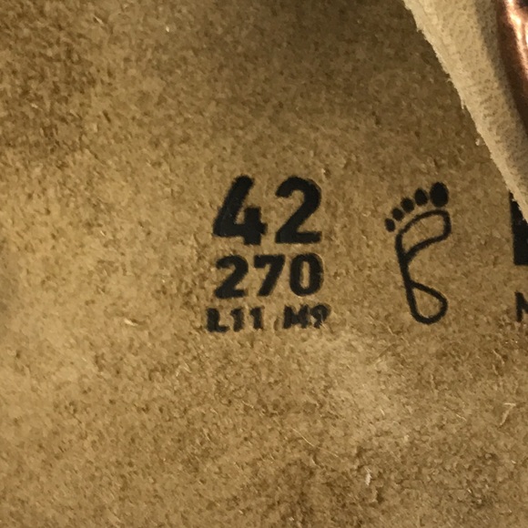 Birkenstock unisex  sandals size 11 womens 9 mens US - Picture 6 of 6